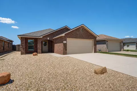 1908 135th St, Lubbock, TX 79423