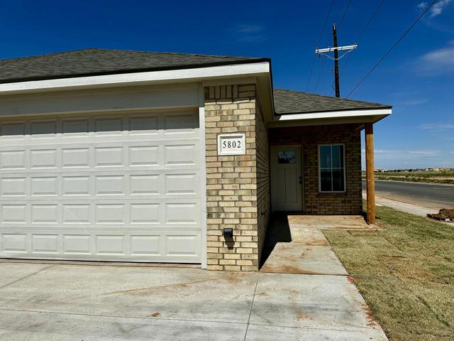5802 Urbana Pl, Lubbock, TX 79407