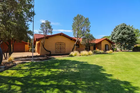 214 E 26th St, Littlefield, TX 79339
