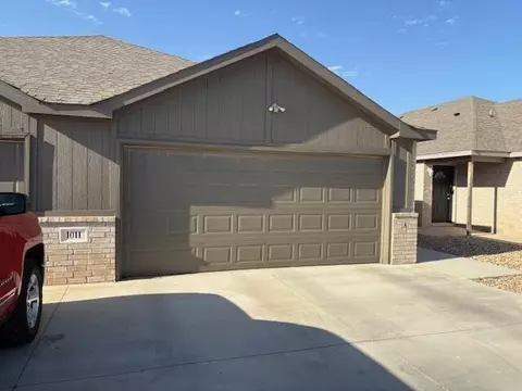 1011 Preston Trl, Wolfforth, TX 79382
