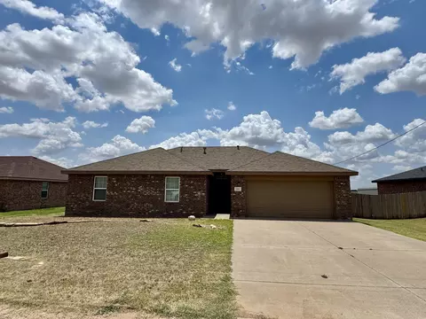 506 E 7th St, Idalou, TX 79329