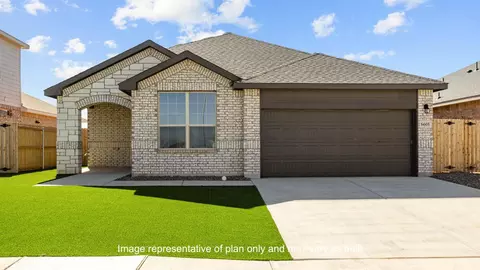 1701 Cedar Ave, Wolfforth, TX 79382