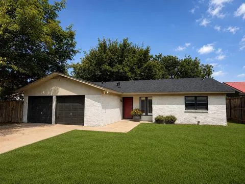 4324 57th St, Lubbock, TX 79413