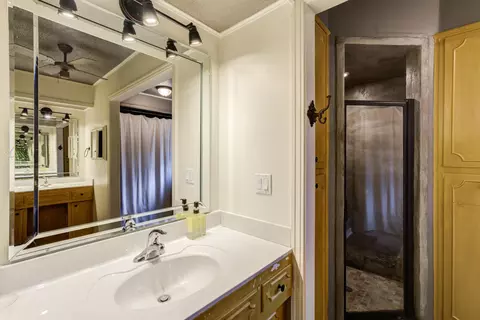 902 Jefferson St, Plainview, TX 79072 photo 42