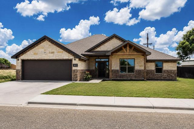 301 Shin Oak Dr, Denver City, TX 79323
