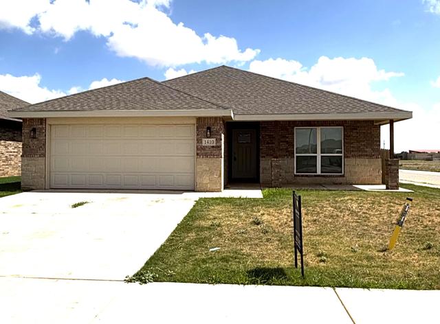1410 14th St, Shallowater, TX 79363