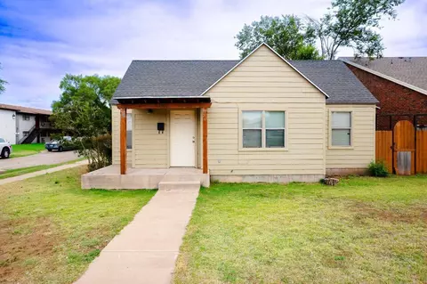 1901 15th St, Lubbock, TX 79401
