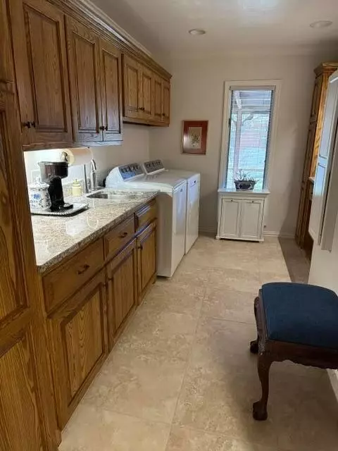 Other - 203 N Navasota Dr, Plainview, TX 79072 photo 3 of 17