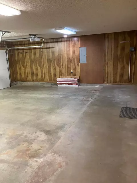 Other - 203 N Navasota Dr, Plainview, TX 79072 photo 9 of 17
