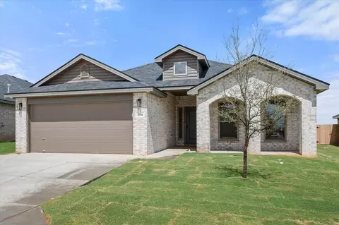 3216 Harvest Ave, Wolfforth, TX 79382