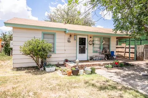 105 N Avenue U, Lubbock, TX 79415