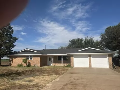 1926 Avenue H, Levelland, TX 79336