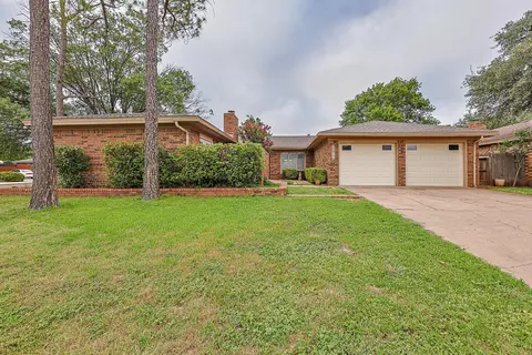 5709 80th St, Lubbock, TX 79424