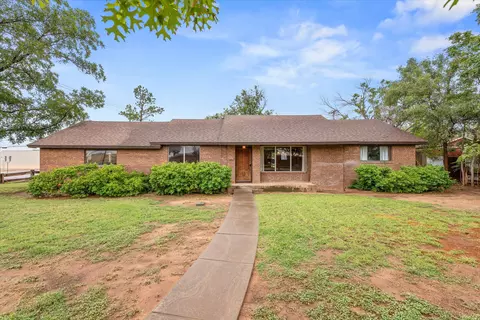 101 N 22nd Pl, Lamesa, TX 79331