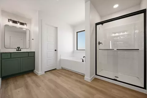 Bath - 15414 Grover Ave, Lubbock, TX 79424 photo 1 of 3