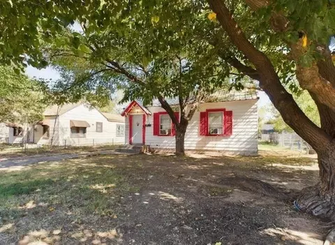 1518 24th Pl, Lubbock, TX 79411