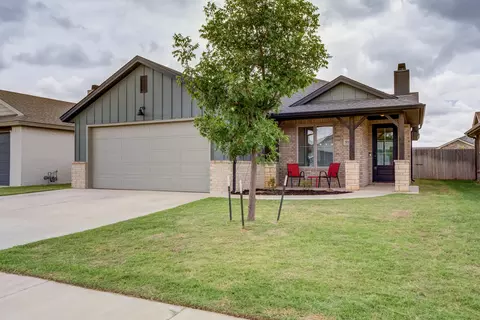 5915 Itasca St, Lubbock, TX 79416