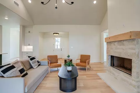 Living - 3422 141st St, Lubbock, TX 79423 photo 3 of 5