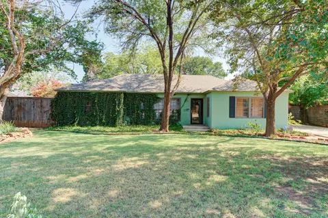 1707 31st St, Lubbock, TX 79411