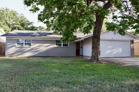 4321 55th St, Lubbock, TX 79413