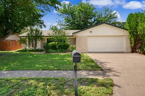 2607 76th St, Lubbock, TX 79423