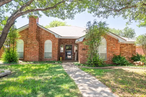 8214 Chicago Ave, Lubbock, TX 79424