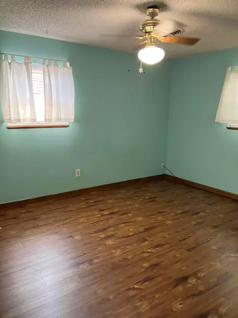 Bedroom - 2507 Holliday St, Plainview, TX 79072 photo 6 of 7