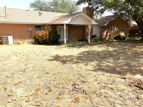 Exterior - 2507 Holliday St, Plainview, TX 79072 photo 6 of 6