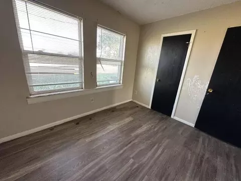 Bedroom - 100 Pecos Pl, Plainview, TX 79072 photo 1 of 5