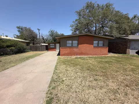 1336 60th St, Lubbock, TX 79412