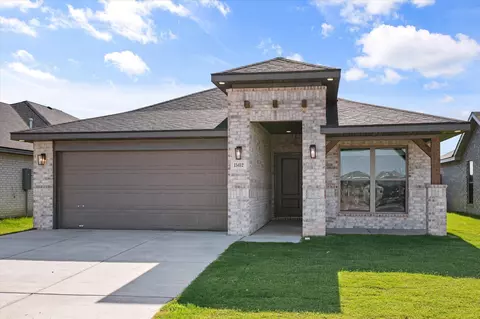15412 Grover Ave, Lubbock, TX 79424