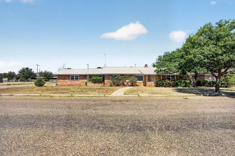 1503 Avenue K, Ralls, TX 79357
