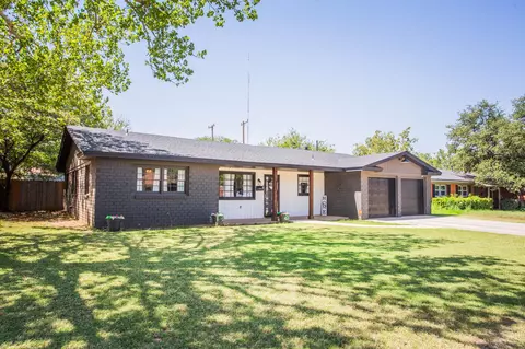 2121 70th St, Lubbock, TX 79412