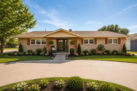 Exterior - 812 Holliday St, Plainview, TX 79072 photo 5 of 5