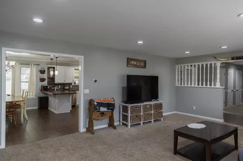 Entry Way - 904 Itasca St, Plainview, TX 79072 photo 4 of 9