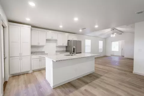 3620 E 3rd Pl, Lubbock, TX 79403 photo 6