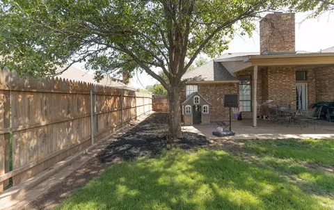 Exterior - 2403 Magan Dr, Plainview, TX 79072 photo 2 of 3