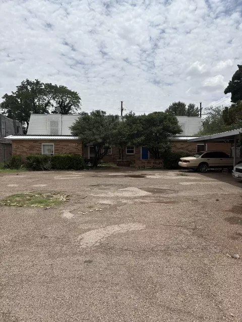 1349 65th Dr, Lubbock, TX 79412
