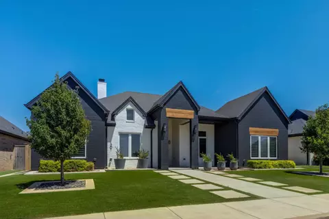 1301 Buckingham Ave, Wolfforth, TX 79382
