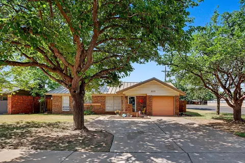 5117 42nd St, Lubbock, TX 79414