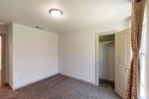 Bedroom - 6830 57th St, Lubbock, TX 79407 photo 7 of 14