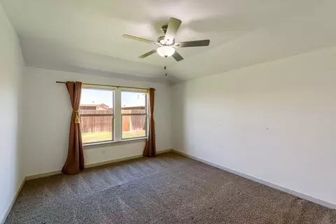 Bedroom - 6830 57th St, Lubbock, TX 79407 photo 4 of 14