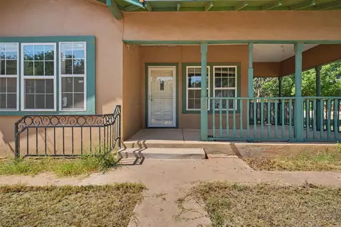 Exterior - 500 8th St, O'donnell, TX 79351 photo 2 of 7