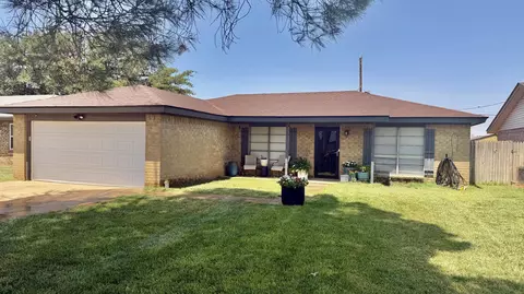 325 Walnut St, Levelland, TX 79336