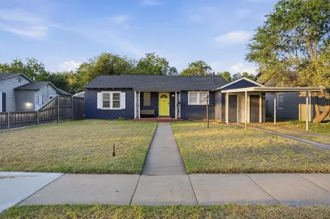 2819 26th St, Lubbock, TX 79410