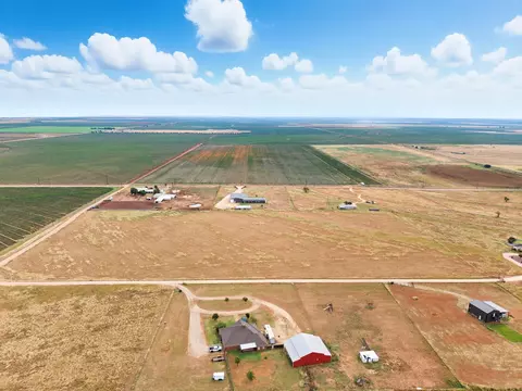 2 County Road M, New Home, TX 79383