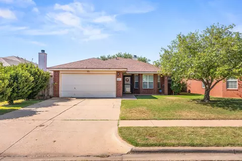 1427 77th St, Lubbock, TX 79423