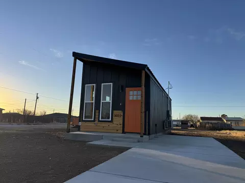 3022 E 2nd Pl, Lubbock, TX 79403