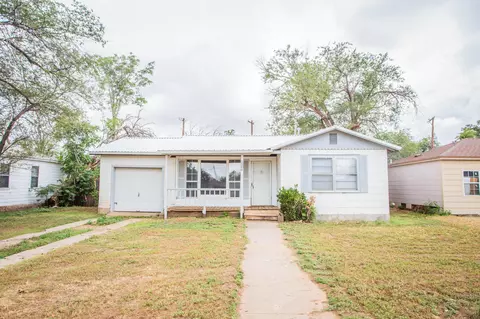 1506 38th St, Lubbock, TX 79412