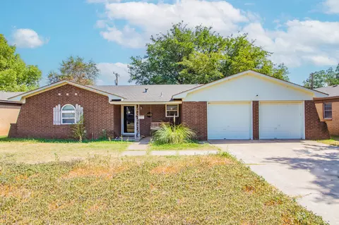 4413 53rd St, Lubbock, TX 79414